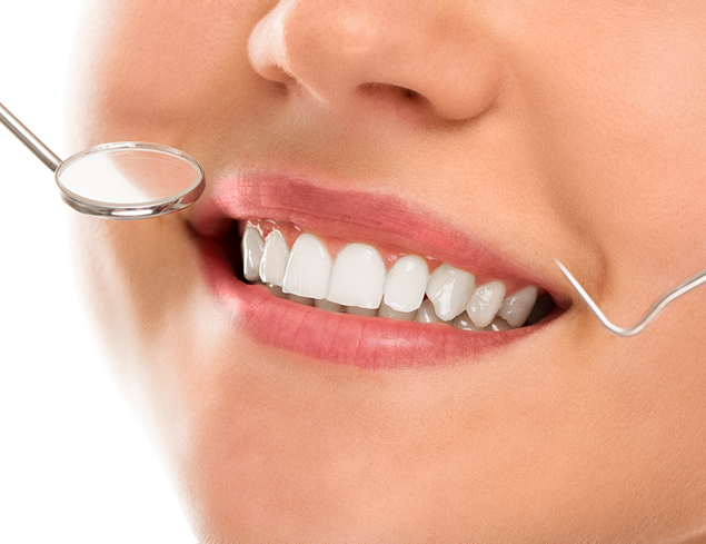 Clinicas Den - Implantes Dentales Home