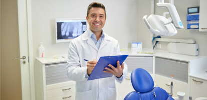 ¿Duele un implante dental? Pregunta más común sobre esta técnica odontológica