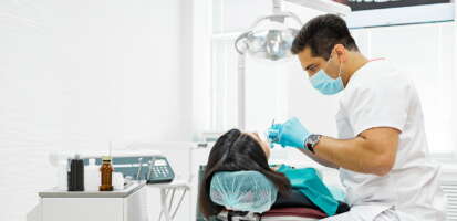 ¿Qué es la prostodoncia y qué tratamientos se realizan en esta rama de la odontología?
