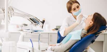 ¿Qué es la agenesia dental, cuáles son sus causas y tratamiento?