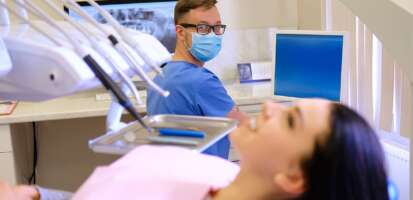 Cirugía guiada en implantes dentales