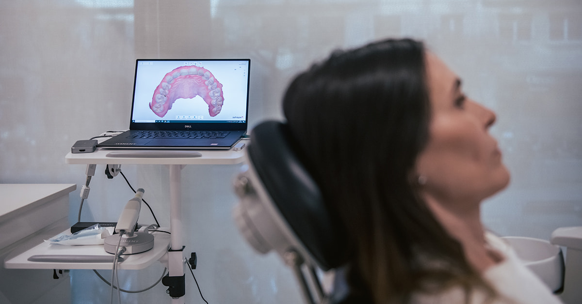 Clínicas Den - ¿Qué es un escáner intraoral 3D y por qué supone una gran revolución dentro de la odontologia?