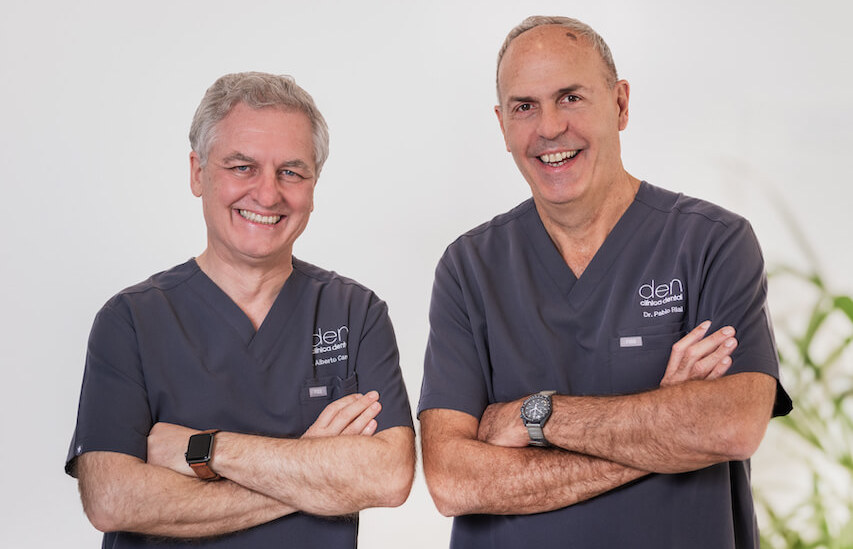 El Dr. Alberto Canábez y el Dr. Pablo Rial, directores de Clínicas Den