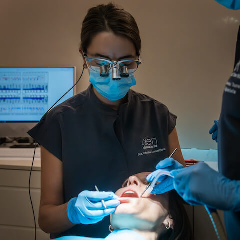 Dra. Cristina Casamitjana Cuyás, especialista en Periodoncia