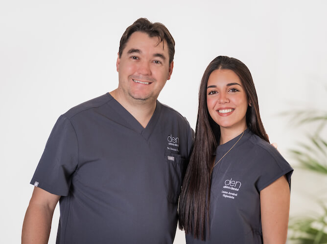 Dr. Gonzalo Gómez Val, doctorado especialista en Endodoncia