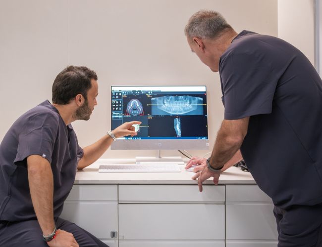implante dental – Diagnóstico digital